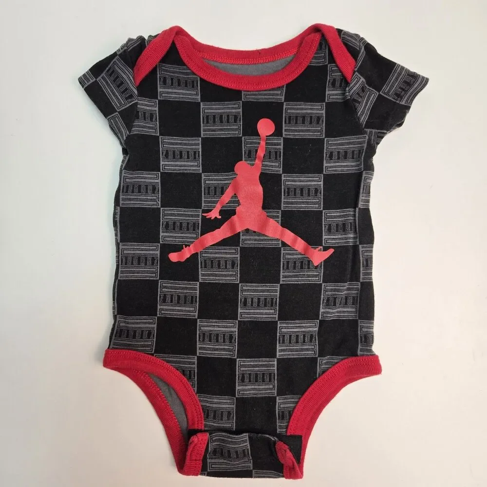 Nike Jordan Baby Bodysuit 3-Pack 6M Chicago Bulls NBA Jumpman Red Black - Picture 4 of 5